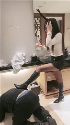 图片[12]_【月影儿】教育跑骚狗-长靴踢裆/高跟鞋耳光/碾狗爪_HD绳艺资源