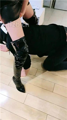 图片[11]_【觅林】长靴脚下崇拜/抽耳光/舔脏鞋踩踏_HD绳艺资源
