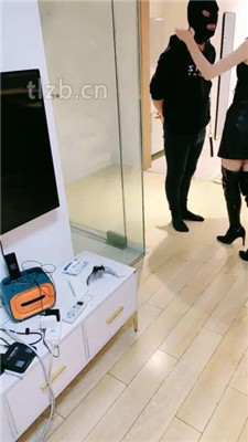 图片[20]_【觅林】长靴脚下崇拜/抽耳光/舔脏鞋踩踏_HD绳艺资源