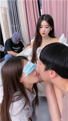 图片[2]_【麋鹿银儿】情侣奴-跪舔裸足/奴下奴/喂口水/踩踏喂食_HD绳艺资源