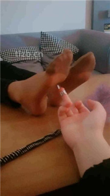 图片[2]_【法海】丝袜脚挠痒痒_HD绳艺资源