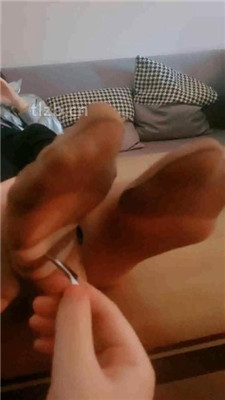 图片[3]_【法海】丝袜脚挠痒痒_HD绳艺资源