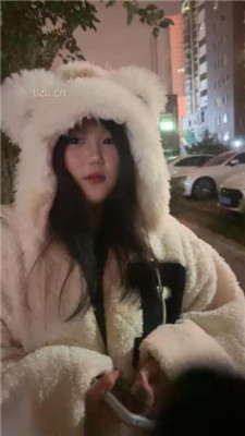 图片[17]_【狗哥】户外成功开发三个高颜值素人踩狗_HD绳艺资源