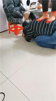 图片[8]_【广东迪迪】双S-高跟踩狗爪/原味脚捂脸【双视角版】_HD绳艺资源