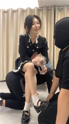 图片[4]_【小麦】一主调多奴-数据线训练/踩踏/口水圣水_HD绳艺资源