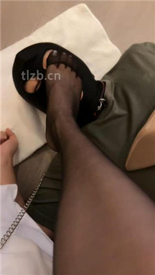 图片[5]_【仝仝】黑丝高跟踩脚垫【完整版】_HD绳艺资源