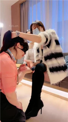 图片[9]_【丹祖宗】双S-带素人闺蜜入圈-骑马转胯踩狗头/吃白袜烟灰圣水_HD绳艺资源