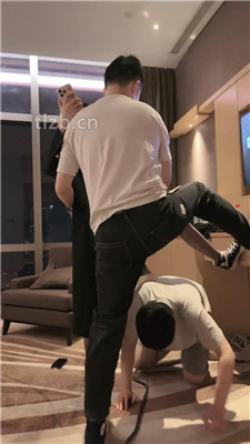 图片[19]_【万一】情侣主-约会后帆布鞋黑丝虐绿帽老公_HD绳艺资源