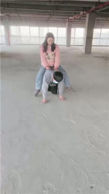 【糯米姐姐】户外工地-骑马/提档/耳光/踩踏/舔脏鞋底/踢踹_HD绳艺资源