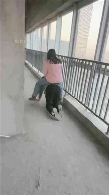 图片[3]_【糯米姐姐】户外工地-骑马/提档/耳光/踩踏/舔脏鞋底/踢踹_HD绳艺资源