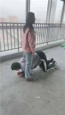 图片[5]_【糯米姐姐】户外工地-骑马/提档/耳光/踩踏/舔脏鞋底/踢踹_HD绳艺资源