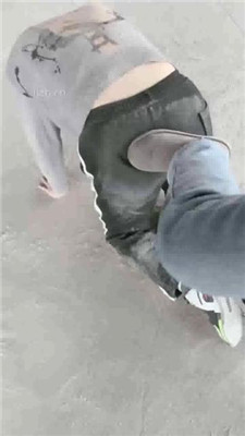 图片[14]_【糯米姐姐】户外工地-骑马/提档/耳光/踩踏/舔脏鞋底/踢踹_HD绳艺资源