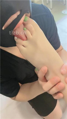 图片[3]_【苒溪】双S-家奴伺候素人闺蜜-品尝玉足_HD绳艺资源