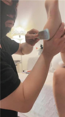 图片[4]_【苒溪】双S-家奴伺候素人闺蜜-品尝玉足_HD绳艺资源