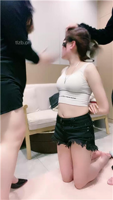 图片[15]_【奶萍】物化坐垫/黑丝高跟美腿诱惑_HD绳艺资源