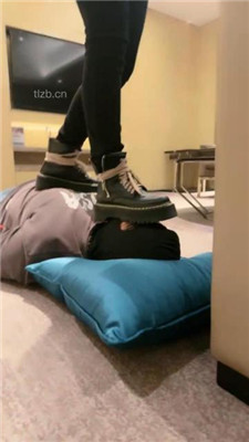 图片[15]_【梦樱】双S-短靴全体重踩狗头/白袜黑丝脚捂脸【双视角版】_HD绳艺资源