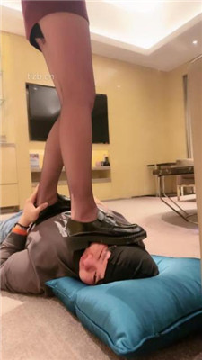 图片[17]_【梦樱】双S-短靴全体重踩狗头/白袜黑丝脚捂脸【双视角版】_HD绳艺资源