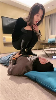 图片[19]_【梦樱】双S-短靴全体重踩狗头/白袜黑丝脚捂脸【双视角版】_HD绳艺资源