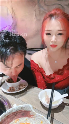 图片[9]_【甜心教主】餐厅喂狗儿子吃饭_HD绳艺资源