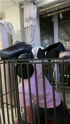 图片[2]_【佳奈】狗笼圈养开发喝圣水-虐乳_HD绳艺资源