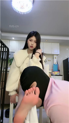 图片[7]_【佳奈】狗笼圈养开发喝圣水-虐乳_HD绳艺资源