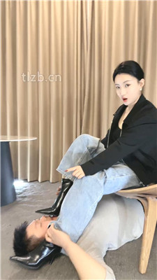 图片[12]_【潘妮绳艺导师】连环爆抽耳光/短靴白袜脚下辱_HD绳艺资源