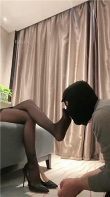 图片[14]_【筱月】御姐S黑丝高跟调司机-插嘴深喉/耳光口水_HD绳艺资源