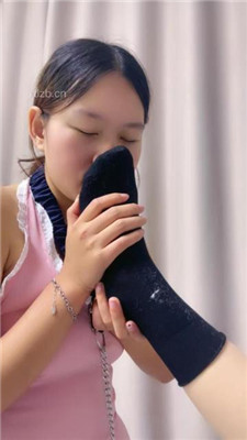 图片[19]_【cc.s】母畜-跪舔毛绒短靴棉袜/袜子塞嘴插嘴【双视角完整版】_HD绳艺资源