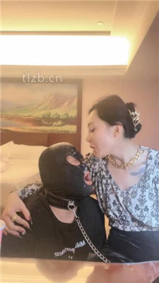 图片[7]_【小月牙】贵妇玩狗-吃口水闻享受/舔鞋/丝袜塞嘴/物化人体托盘_HD绳艺资源