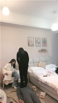 【乔妹】姐妹花双调-绳艺技巧/喂漱口水/踩踏/耳光/舔鞋【双视角版】_HD绳艺资源