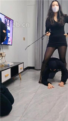 图片[11]_【月主】双主虐双奴-鞋抽耳光/舔脏鞋底/踢踹【双视角完整版】_HD绳艺资源