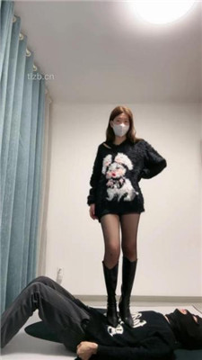 【樱子大人】长靴黑丝美腿全体重踩踏_HD绳艺资源
