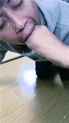 图片[6]_【冰爷】跪舔短靴原味白袜/脚喂酸奶_HD绳艺资源