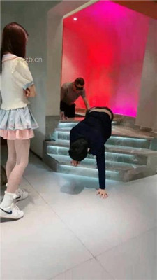 【双胞胎萌萌】JK小主调双奴-高难度挑战踢踹踩跺/口水吐脸搓_HD绳艺资源