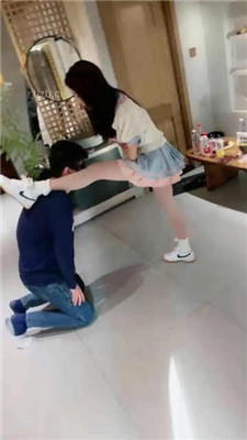 图片[12]_【双胞胎萌萌】JK小主调双奴-高难度挑战踢踹踩跺/口水吐脸搓_HD绳艺资源