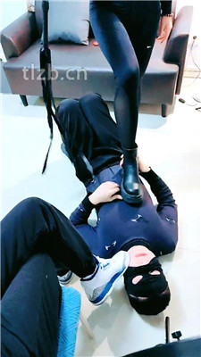 图片[6]_【文文文】双S-脏鞋蹂躏踩踏脚垫狗【四视角版】_HD绳艺资源