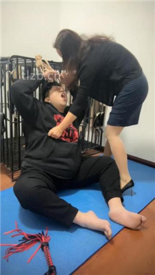 图片[5]_【冰色】吊绑肥狗-肉丝高跟踩虐_HD绳艺资源