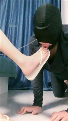 图片[5]_【P崽】拖鞋踩狗头/闻舔裸足/脚趾夹狗舌_HD绳艺资源