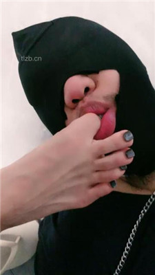 图片[13]_【P崽】拖鞋踩狗头/闻舔裸足/脚趾夹狗舌_HD绳艺资源