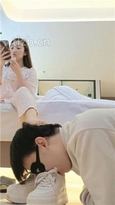 图片[3]_【魅儿】内裤套头/艺术闻鞋窝/舔脏鞋底_HD绳艺资源