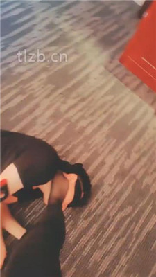 【桃一】高跟黑丝犬化家奴-赏赐圣水【完整版】_HD绳艺资源