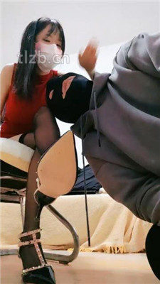 图片[2]_【奶味小仙女】铆钉高跟黑丝-继母羞辱卑微狗儿子_HD绳艺资源