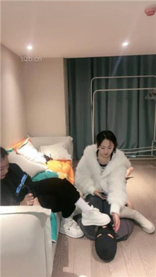 图片[2]_【七七】闺蜜双调-坐垫舔脚/裸足深喉/浓痰踩踏【双视角版】_HD绳艺资源