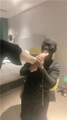 图片[3]_【小月牙】喝口水圣水/鞋抽耳光/藤条抽【完整版】_HD绳艺资源