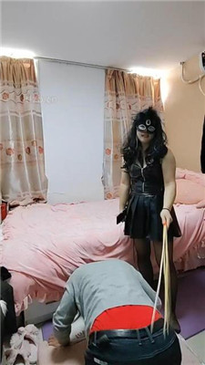 图片[3]_【笑笑绳艺导师】恶毒继母虐-藤条训练/高跟黑丝踩虐【完整版】_HD绳艺资源