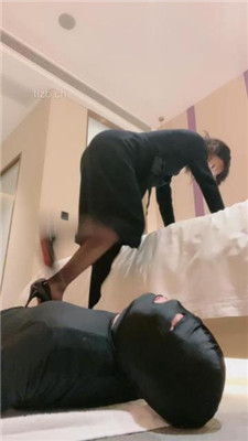 图片[5]_【柔儿公主】高跟黑丝踩踏/喂口水/赏赐圣水_HD绳艺资源