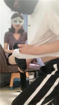 图片[2]_【成都DS】跪舔长靴原味脚_HD绳艺资源