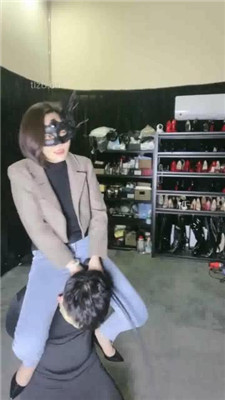 图片[12]_【高傲】狗笼圈养/骑马爬行/喂口水/训练/训练_HD绳艺资源