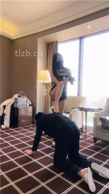 图片[3]_【琪琪大人】给狗立规矩-全体重跳踩/原味+晨尿+口水_HD绳艺资源