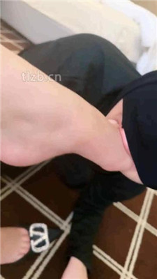 图片[19]_【琪琪大人】给狗立规矩-全体重跳踩/原味+晨尿+口水_HD绳艺资源